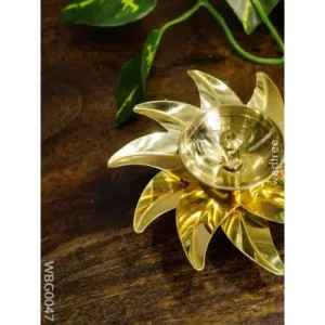 WD BRASS SUN SHAPED DIYA